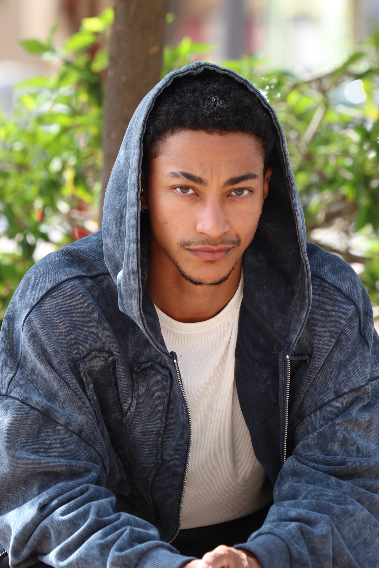 Alan Sánchez actor x Ilaydis Campaña, sesión de fotos